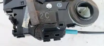 Автозапчасти б/у замок задней левой двери за toyota rav 4 (a3) 2.2 turbodiesel cat ссылки oem iam 2c6103108  