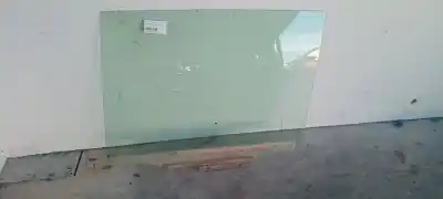 Peça sobressalente para automóvel em segunda mão vidro traseiro esquerdo por toyota rav 4 (a3) 2.2 turbodiesel cat referências oem iam 