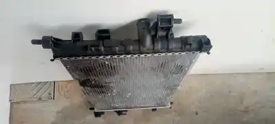 Pezzo di ricambio per auto di seconda mano radiatore d acqua per opel combo 1.3 16v cdti riferimenti oem iam 13100381  