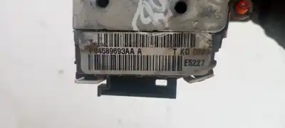 Second-hand car spare part left front door lock for dodge journey 2.0 16v crd cat oem iam references p04589693aa  