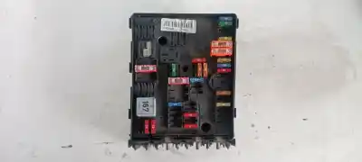 Second-hand car spare part fuse box unit for volkswagen passat variant (3c5) 3.2 v6 24v oem iam references 1k0937124q