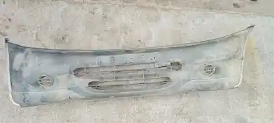 Pezzo di ricambio per auto di seconda mano paraurti anteriore per nissan vanette cargo motor 2.3 ltr. - 55 kw diesel riferimenti oem iam   
