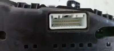 Peça sobressalente para automóvel em segunda mão quadrante por hyundai i30 1.6 crdi cat referências oem iam 11001335501u  cv2494003