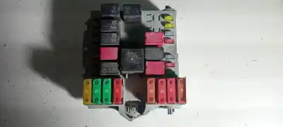 Recambio de automóvil de segunda mano de CAJA RELES / FUSIBLES para FIAT BRAVO (198)  referencias OEM IAM 51775688  