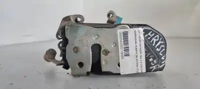 Second-hand car spare part left front door lock for chrysler voyager (rg) 2.8 crd lx oem iam references 