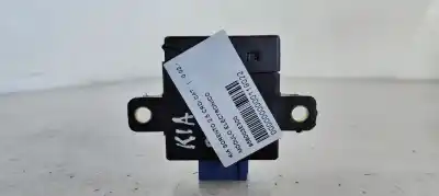 Second-hand car spare part electronic module for kia sorento 2.5 crdi ex oem iam references 956003e300  