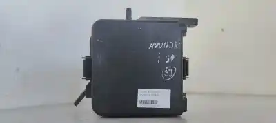 Second-hand car spare part fuse box unit for hyundai i30 1.6 crdi cat oem iam references   