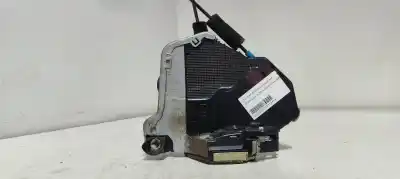 Pezzo di ricambio per auto di seconda mano serratura porta anteriore destra per lexus rx 300 (mcu35) 3.0 v6 cat riferimenti oem iam   