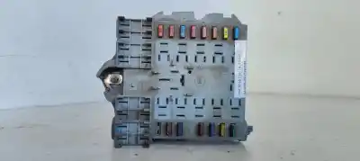 Peça sobressalente para automóvel em segunda mão CAIXA DE FUSÍVEIS E RELÉS por FIAT STILO (192)  Referências OEM IAM 51724394  