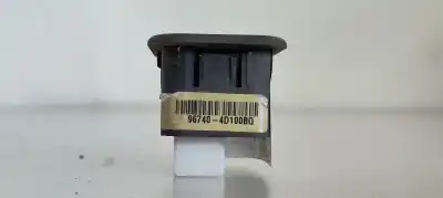 Pezzo di ricambio per auto di seconda mano interruttore per kia carnival 2.9 crdi cat riferimenti oem iam 967404d100bq  