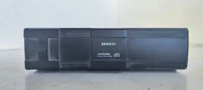 Piesă de schimb auto la mâna a doua SISTEM AUDIO / CD RADIO CASETOFON pentru RENAULT ESPACE IV (JK0)  Referințe OEM IAM 8200207100  