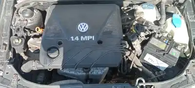 Gebrauchtes Autoersatzteil KOMPLETTER MOTOR zum VOLKSWAGEN POLO BERLINA (6N2)  OEM-IAM-Referenzen AKK  