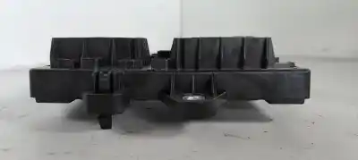 Second-hand car spare part fuse box unit for opel astra j lim. selective oem iam references 365927271  