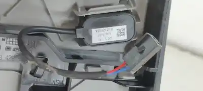 Second-hand car spare part interior light for opel astra j lim. selective oem iam references 315671560  