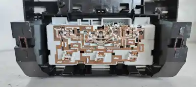 Second-hand car spare part interior light for opel astra j lim. selective oem iam references 315671560  