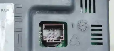 Peça sobressalente para automóvel em segunda mão comando de sofagem (chauffage / ar condicionado) por citroen c4 coupe 1.6 16v hdi fap referências oem iam 216757600  