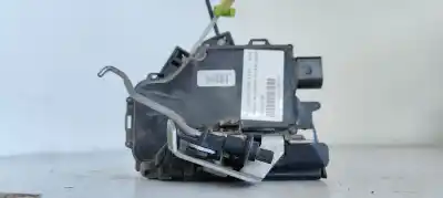 Автозапчасти б/у замок задней правой двери за audi a6 avant (4b5) 2.5 tdi ссылки oem iam 4b0839016g  