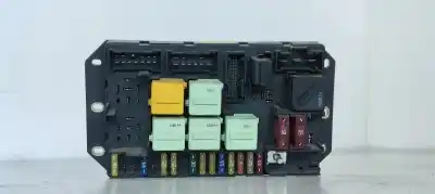 Second-hand car spare part fuse box unit for land rover range rover (lm) 4.4 v8 hse oem iam references 518776109