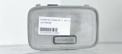 Peça sobressalente para automóvel em segunda mão luz interior por hyundai i30 1.6 crdi cat referências oem iam 