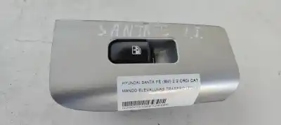 Peça sobressalente para automóvel em segunda mão botão / interruptor elevador vidro traseiro esquerdo por hyundai santa fe (bm) 2.2 crdi cat referências oem iam 