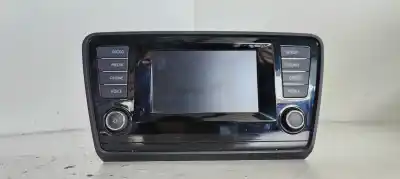 Second-hand car spare part AUDIO SYSTEM / RADIO CD for SKODA OCTAVIA COMBI (5E5)  OEM IAM references 5E0919605B  