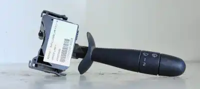 Peça sobressalente para automóvel em segunda mão comutador de limpa vidros por renault trafic combi (ab 4.01) passenger privilege referências oem iam 8200070265