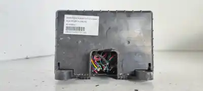 İkinci el araba yedek parçası RÖLE/SIGORTA KUTUSU için SSANGYONG REXTON  OEM IAM referansları 8210308841  