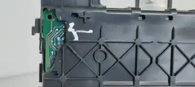 Peça sobressalente para automóvel em segunda mão caixa de fusíveis e relés por citroen c3 motor 1.4 ltr. - 50 kw hdi referências oem iam 964349888000  