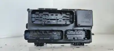 Pezzo di ricambio per auto di seconda mano SCATOLA RELÈ/FUSIBILI per OPEL CORSA D  Riferimenti OEM IAM 13217392  