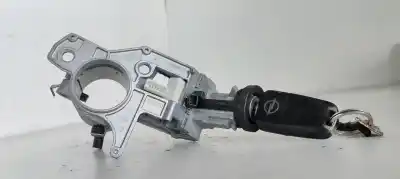 Peça sobressalente para automóvel em segunda mão COMUTADOR DE IGNIÇÃO por OPEL ZAFIRA B  Referências OEM IAM N0501882  