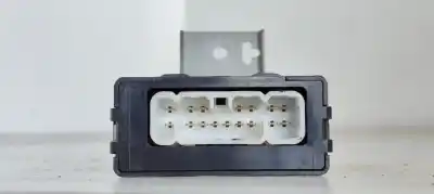 Second-hand car spare part electronic module for toyota corolla (e12) 2.0 d-4d linea sol berlina oem iam references 8865002390  