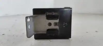 Second-hand car spare part electronic module for toyota corolla (e12) 2.0 d-4d linea sol berlina oem iam references 8865002390  