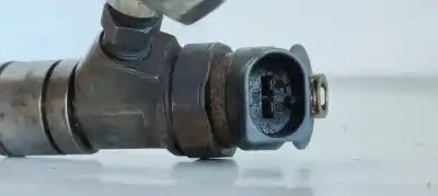 Peça sobressalente para automóvel em segunda mão injetor por bmw serie 3 berlina (e46) 2.0 16v diesel cat referências oem iam 0445110080  