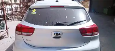 Peça sobressalente para automóvel em segunda mão porta da mala / tampa traseira por kia rio (yb) edition 7 referências oem iam 