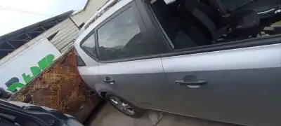 İkinci el araba yedek parçası ARKA SAG KAPI için KIA CEE´D  OEM IAM referansları   