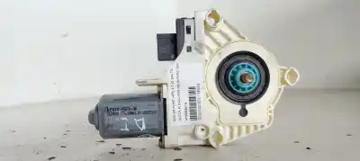 Автозапчасти б/у МОТОР ПЕРЕДНЕГО ЛЕВОГО СТЕКЛА за AUDI A6 AVANT (4F5)  ссылки OEM IAM 4F0959801B  