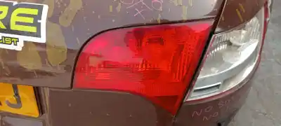 Peça sobressalente para automóvel em segunda mão farolim interior traseiro direito por audi a4 avant (8e) 2.0 tdi referências oem iam 
