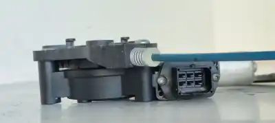 Second-hand car spare part passenger side right window regulator for opel corsa d catch me oem iam references 13298154rh  