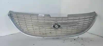 Автозапчасти б/у передняя решетка за chrysler voyager (rg) 2.8 crd lx ссылки oem iam 