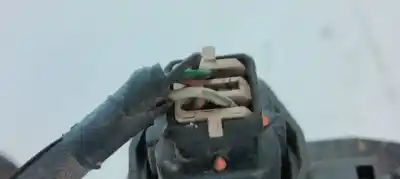 Second-hand car spare part front right door lock for kia rio 1.4 active oem iam references   