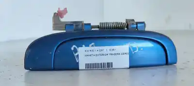 Pezzo di ricambio per auto di seconda mano maniglia esterna posteriore destra per kia rio 1.4 active riferimenti oem iam 