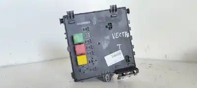 Peça sobressalente para automóvel em segunda mão caixa de fusíveis e relés por opel vectra c berlina comfort referências oem iam 13170892