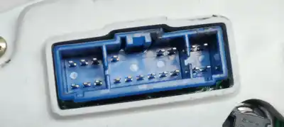 Second-hand car spare part dashboard for kia sorento 2.5 crdi ex oem iam references 940033e281   Second-hand car spare part dashboard for kia sorento 2.5 crdi ex oem iam references 940033e281