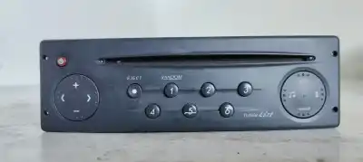 Second-hand car spare part AUDIO SYSTEM / RADIO CD for RENAULT LAGUNA II (BG0)  OEM IAM references 8200002607C  