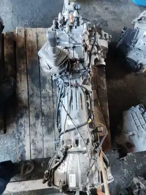 Second-hand car spare part gearbox for mitsubishi montero (v20/v40) 2800 td gls oem iam references 3040le   Second-hand car spare part gearbox for mitsubishi montero (v20/v40) 2800 td gls oem iam references 3040le