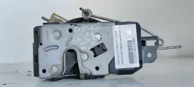 Peça sobressalente para automóvel em segunda mão fechadura da porta dianteira esquerda por opel astra h berlina enjoy referências oem iam 