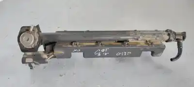 Pezzo di ricambio per auto di seconda mano rampa iniettori per renault clio ii fase ii (b/cb0) 1.2 16v riferimenti oem iam 7700109066  