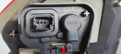 Second-hand car spare part interior left tailgate light for renault fluence 1.6 16v 110 cv / 81 kw oem iam references   