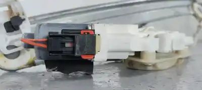 Second-hand car spare part passenger side right window regulator for dodge caliber 2.0 16v cat oem iam references 05074798aae  