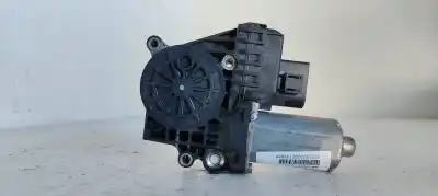 Peça sobressalente para automóvel em segunda mão MOTOR ELEVADOR VIDRO DIANTEIRO ESQUERDO por AUDI A4 BERLINA (B5)  Referências OEM IAM 103124XXX  